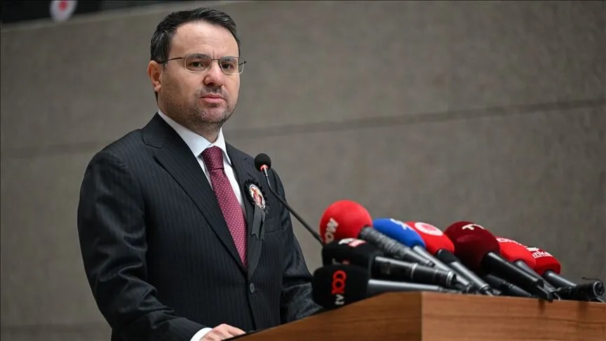 AKIN GÜRLEK-8