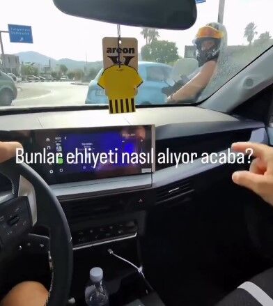 Trafikte yol verme tartışması: "Her yere bakman gerekiyor''