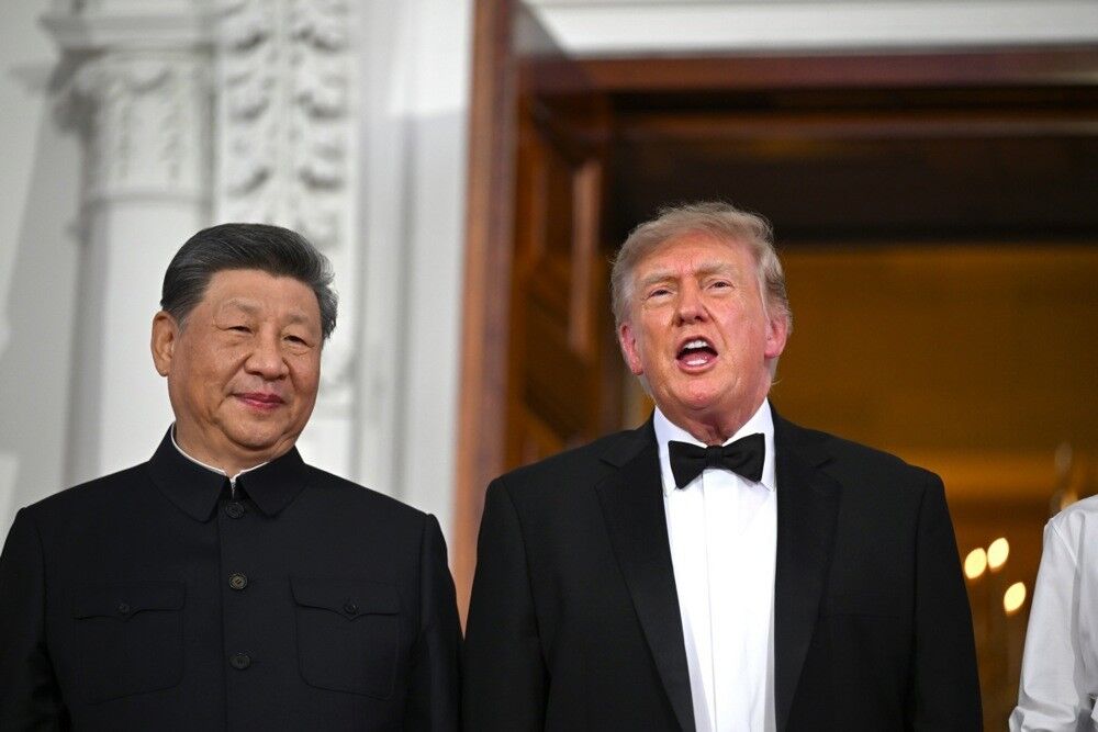 Trump Yemwk