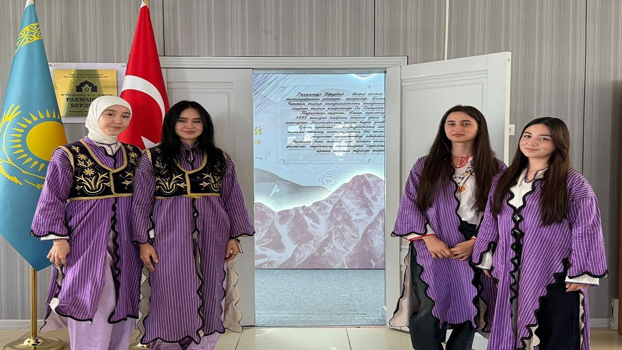 Türk Dil Bayramı 1