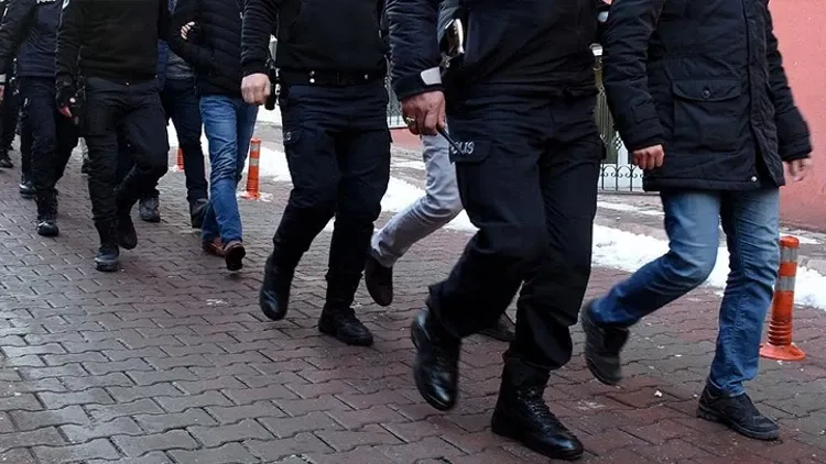 Ankara'da FETÖ soruşturması: 10 şüpheliden 9'u yakalandı