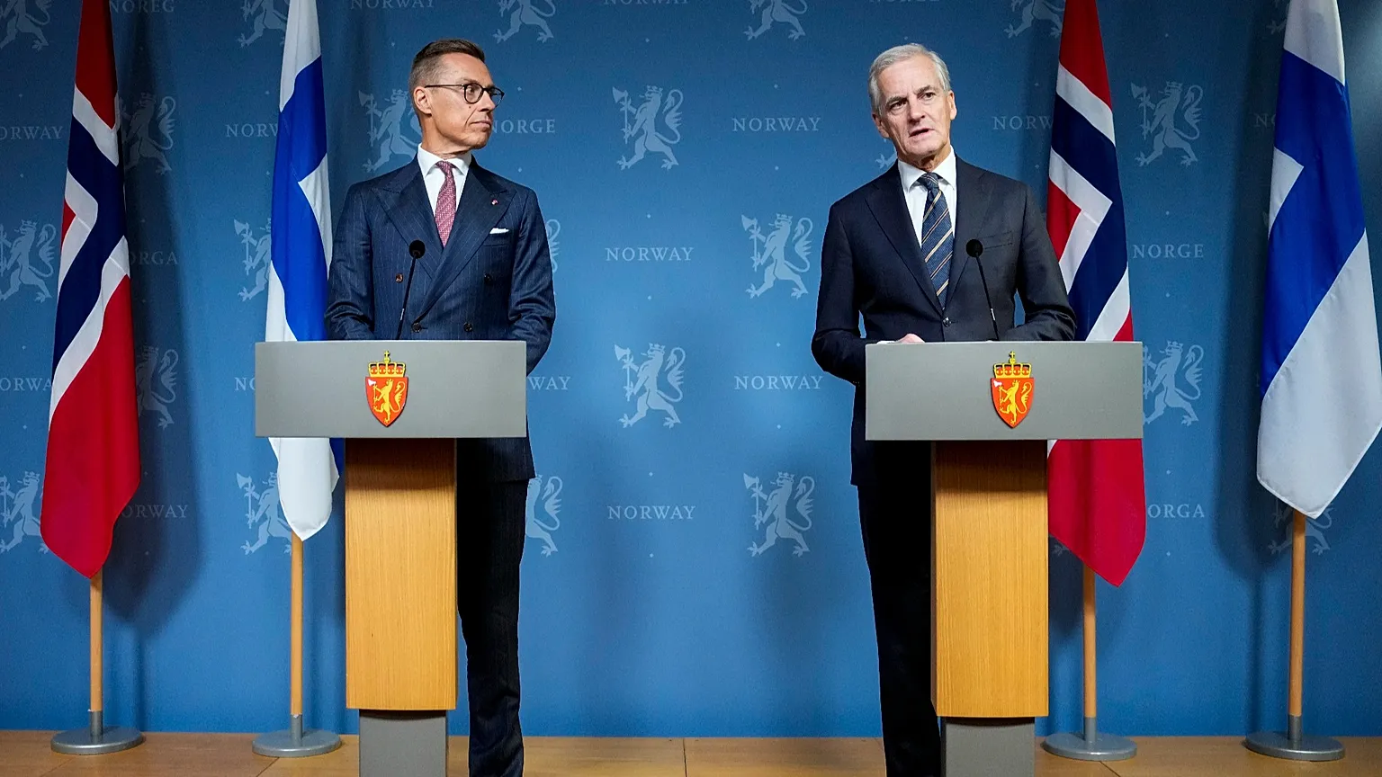 Finlandiya ve Norveç Liderleri, Putin ile Görüştü