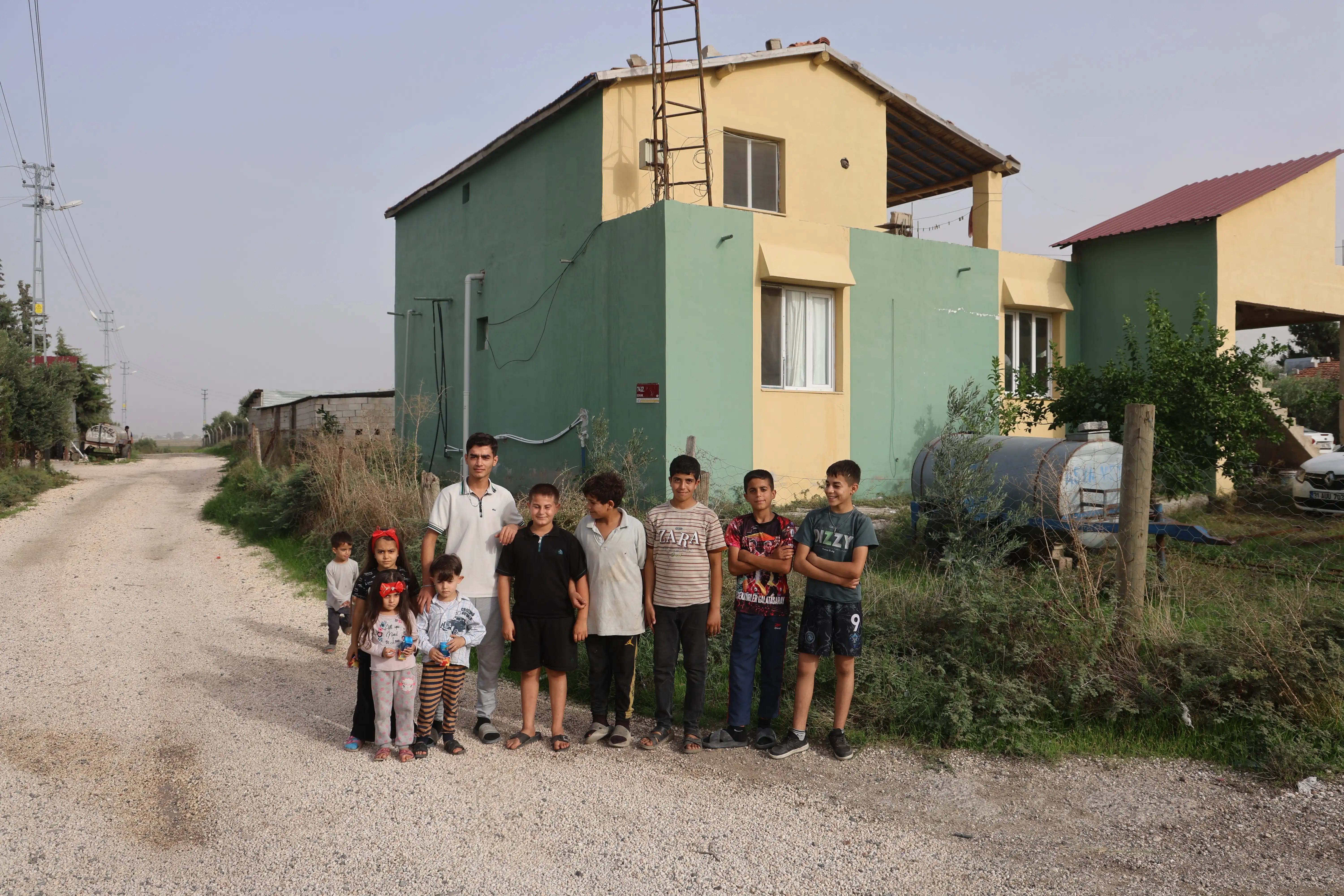 200 Kişi Tek Soyadı (4)