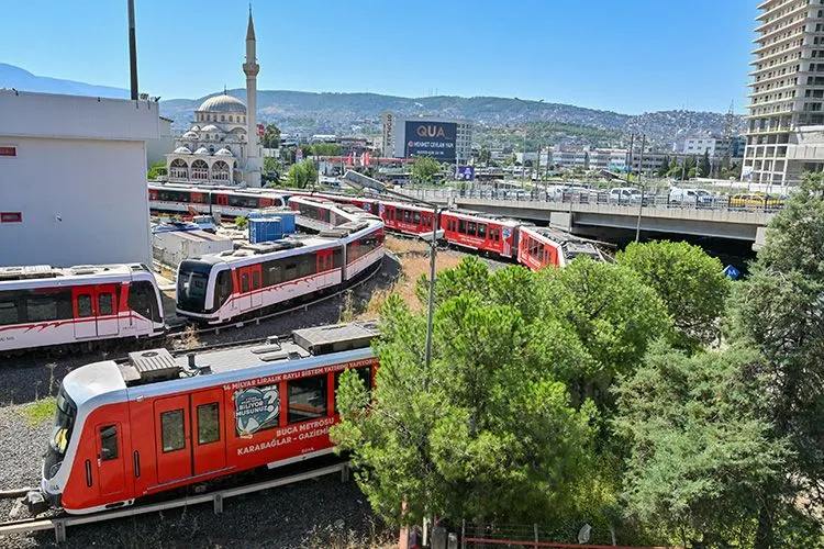 29 Ekim'de İzmir'de Ulaşım Ücretsiz Mi Olacak