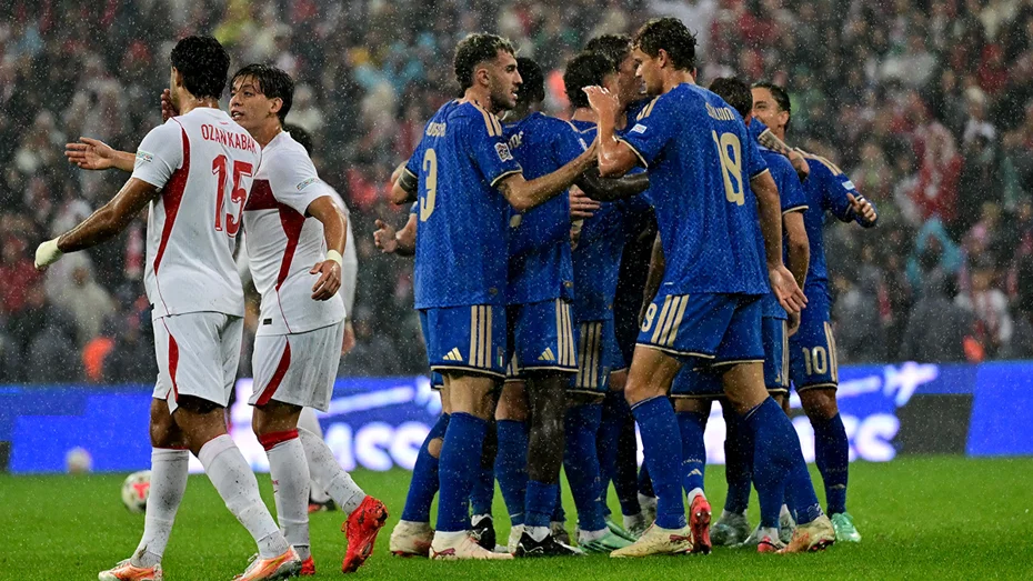 A Milli Futbol Takımı'nın İtalya Maçı Hakemi Szymon Marciniak Oldu-1