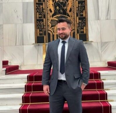 Akademisyen Ferhat Demir’den Futbol Yönetimlerine Apple Benzetmesi (1)