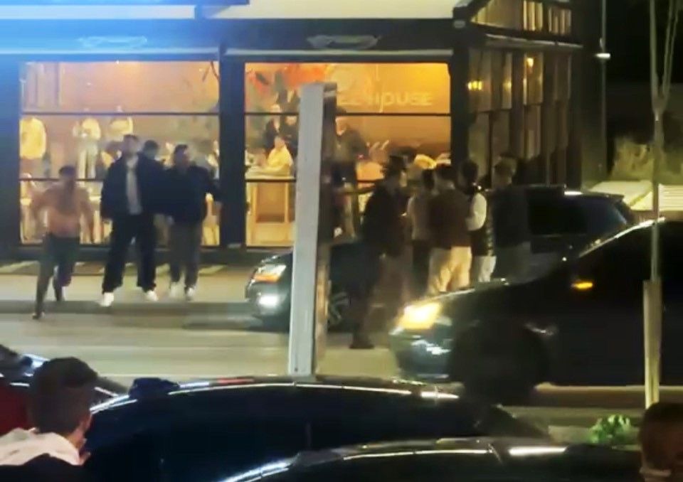 Aksaray’da Gençlerin Trafik Kavgası Kamerada