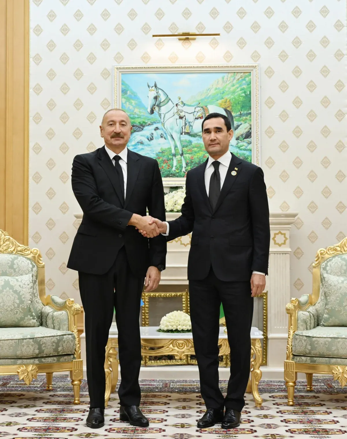 Aliyev Ile Berdimuhamedov’dan Türkmenbaşı’nda Kritik Görüşme1