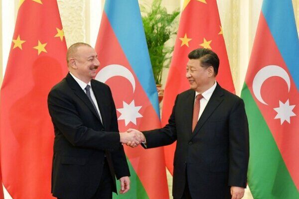 Aliyev’den Şi Cinping'e Tebrik Mesajı