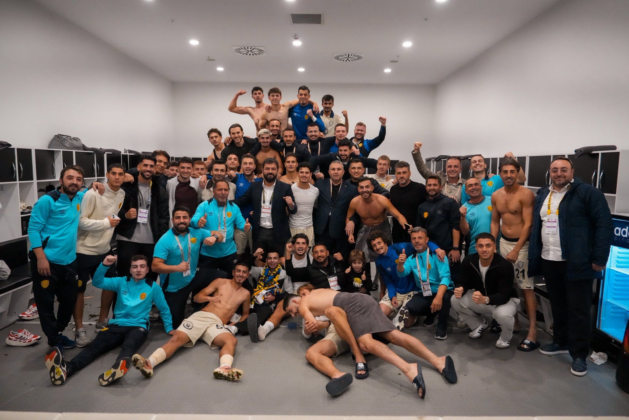 Ankaragücü'nden Bursa Ekiplerine Dörder Gol! (2)