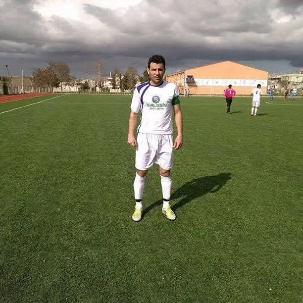 Antalya'da Turnuva Öncesi Acı Haber Eski Futbolcu Yaşamını Yitirdi (2)