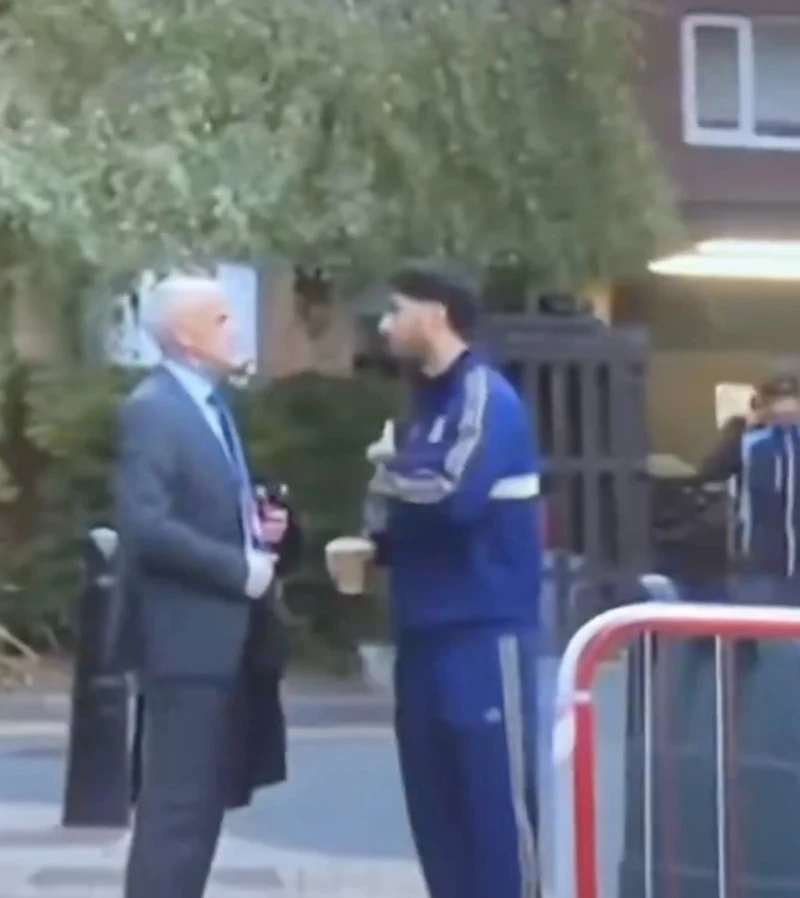 Aston Villa Hezimetinin Ardından Marco Asensio Ile Oğuz Çetin Arasında Hararetli Diyalog (1)
