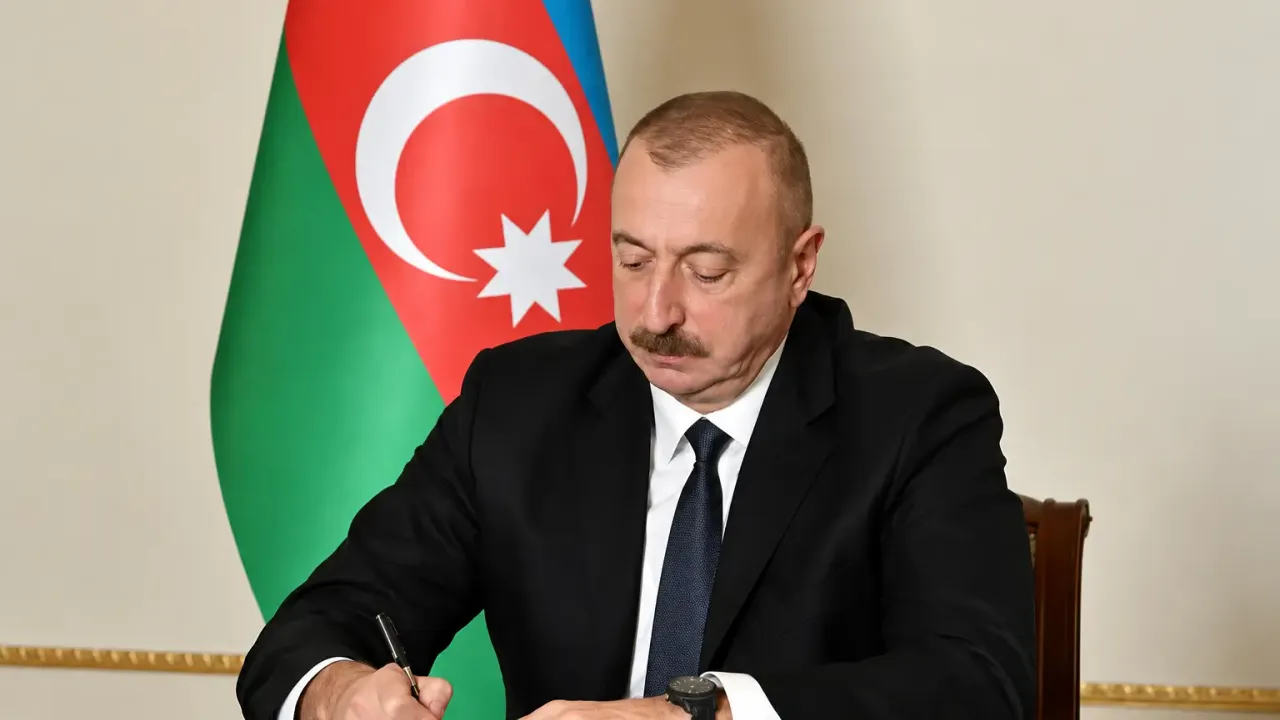 Azerbaycan Mekke Sözleşmesi'ne katıldı: Onay süreci henüz bitmedi