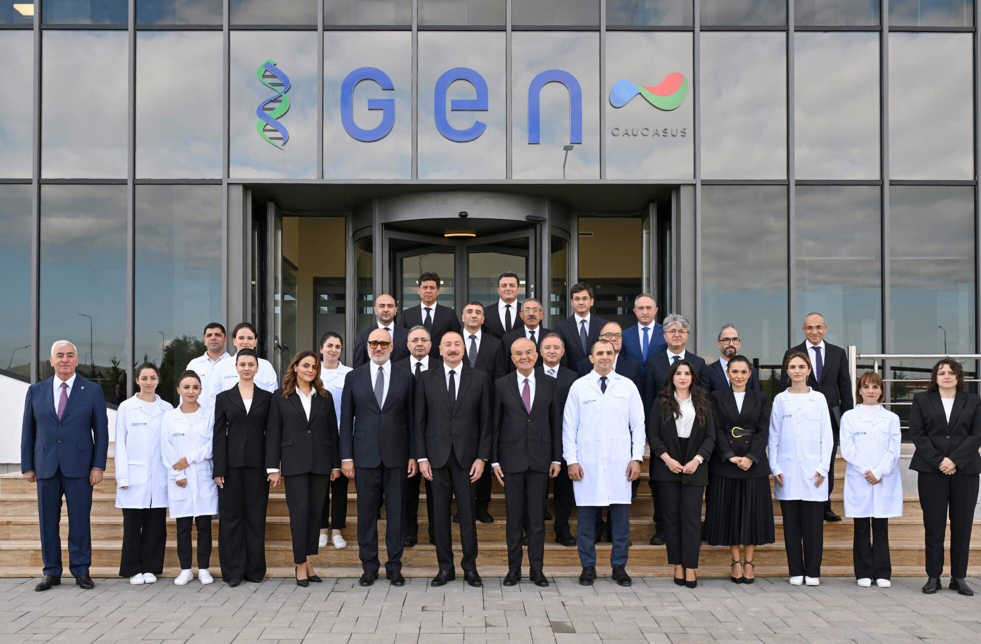 Azerbaycan’ın En Büyük Ilaç Fabrikası Türk Yatırımıyla Açıldı4