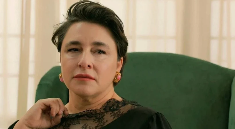 Baba özlemiyle gündeme geldi: Esra Dermancıoğlu kimdir?