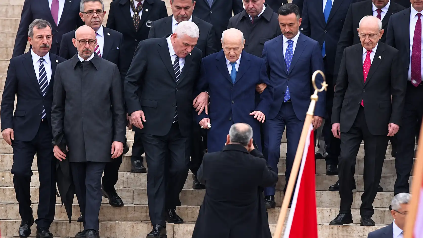 Bahçeli Ve Dervişoğlu’ndan Anıtkabir’de Dikkat Çeken Yakınlık2