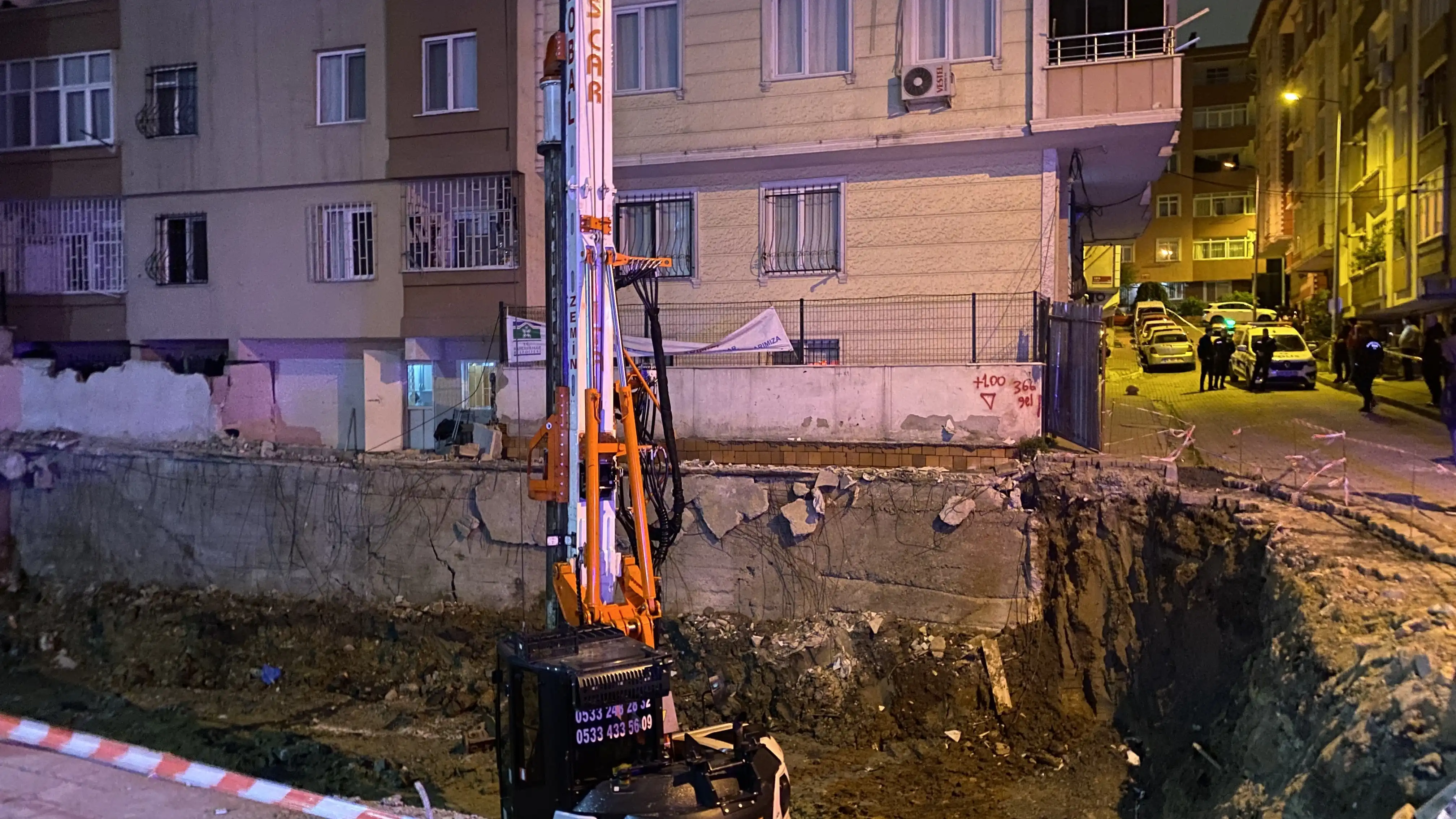 Bahçelievler’de Inşaat Kazısı Faciaya Yol Açıyordu (2)