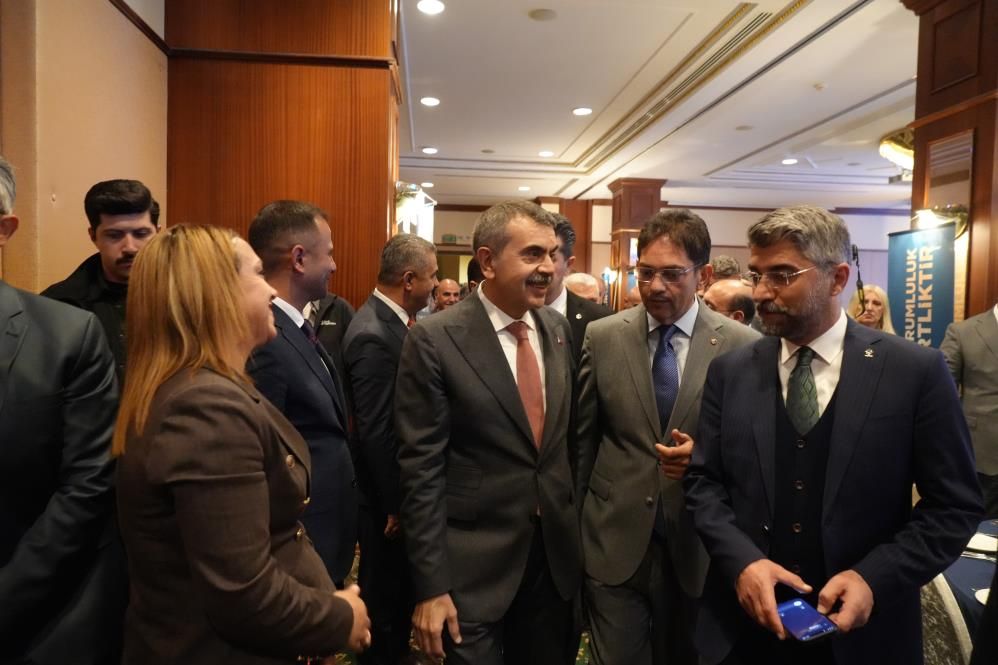 Bakan Tekin Ortak Akıl Arayışı Beni Mutlu Etti