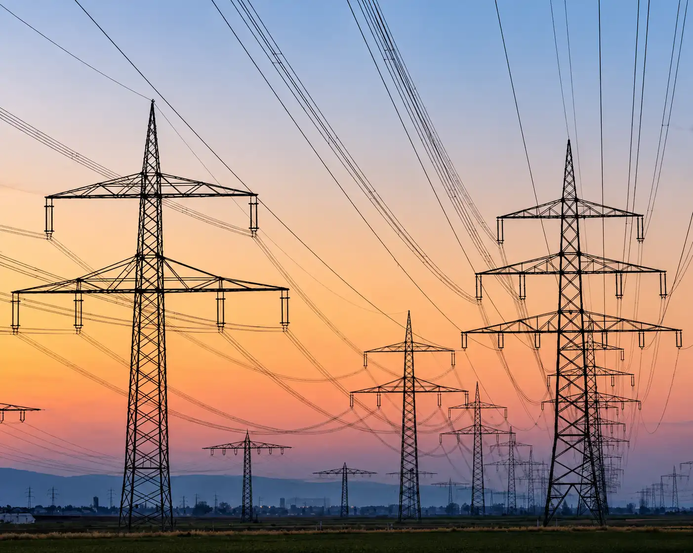 Bayraktar Açıkladı Elektrik Altyapısına 100 Milyar Dolarlık Yatırım Planı2