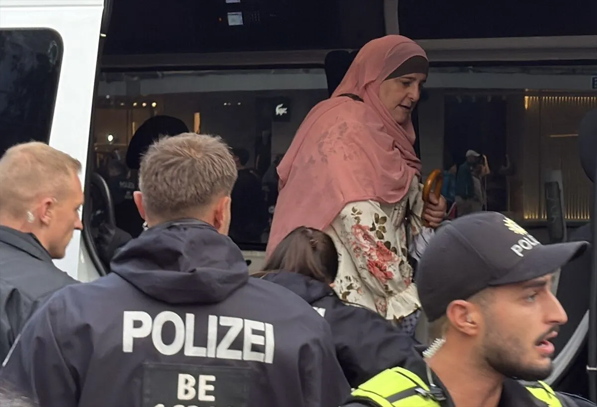 Berlin’de Gazze Gösterisine Polis Müdahalesi3
