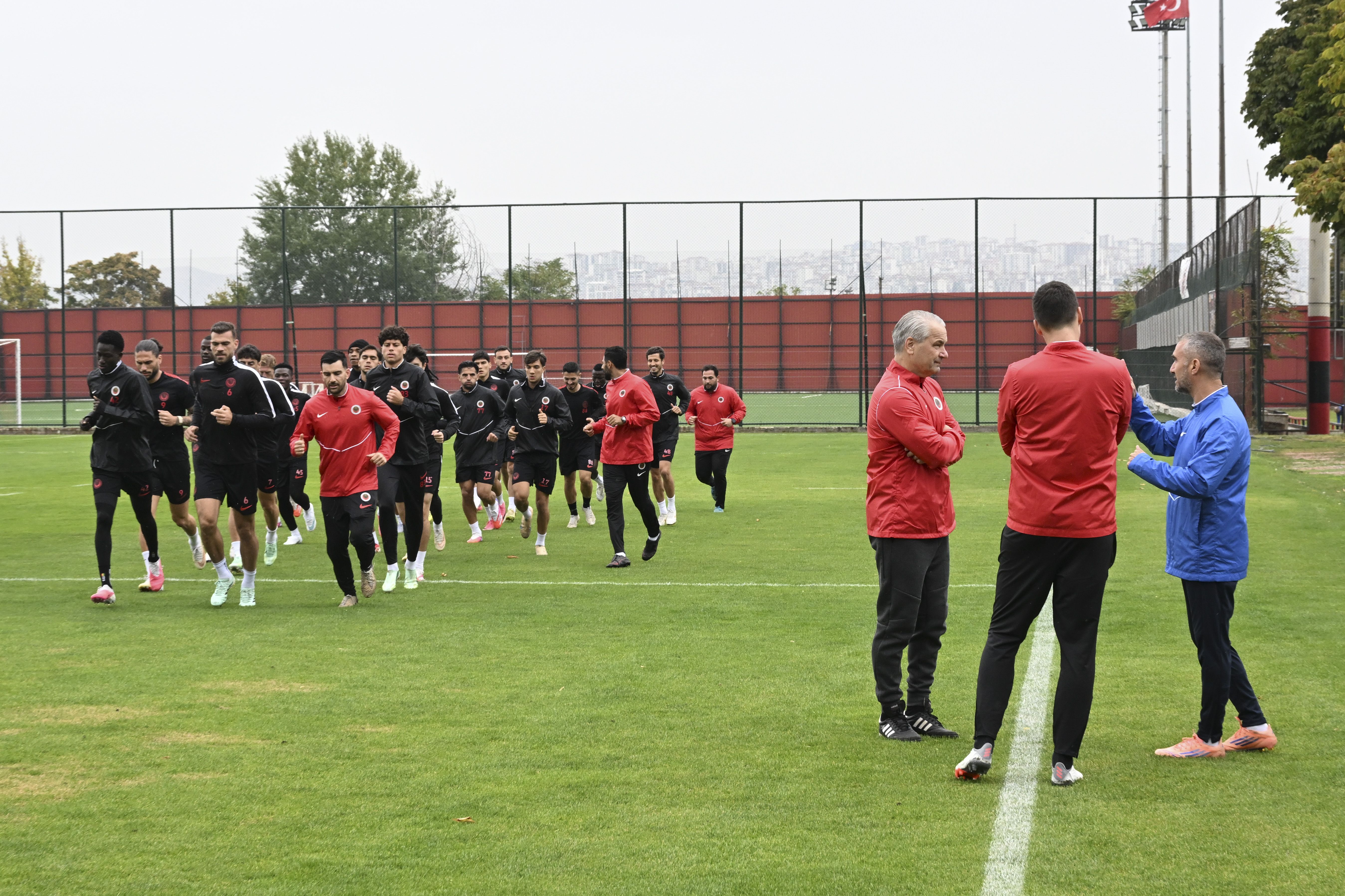 Bernd Storck Galatasaray'ı Analiz Etti Doğru Yoldayız