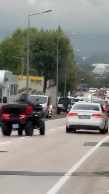 Bursa'da ATV sürücüsü trafikte drift ve makas attı İşte o anlar