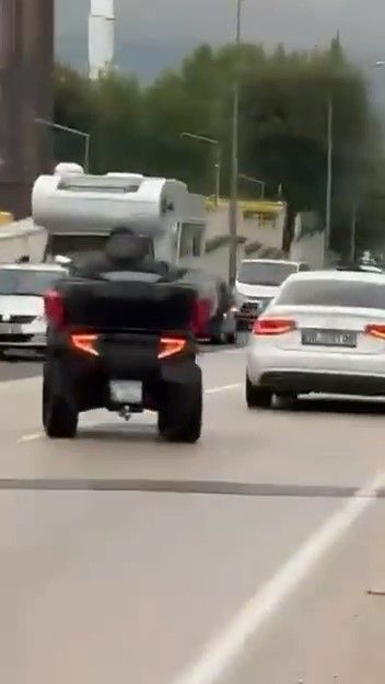 Bursa'da ATV sürücüsü trafikte drift ve makas attı İşte o anlar