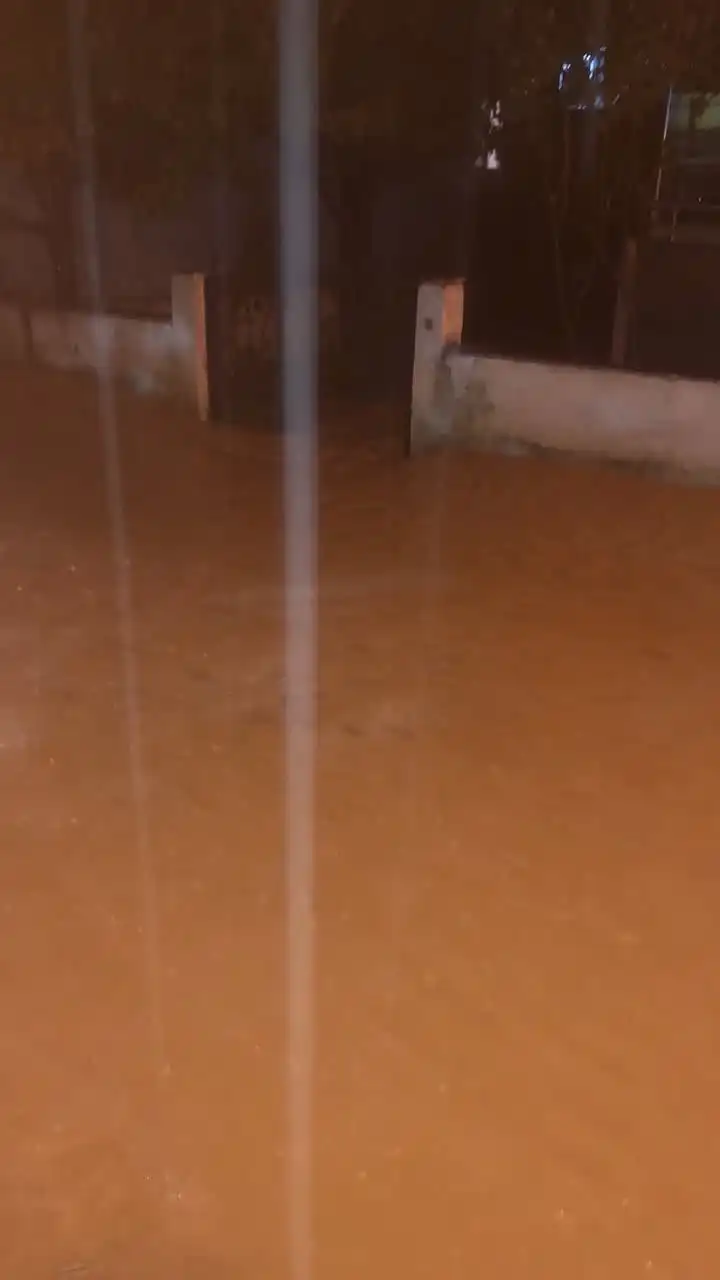 Çanakkale’de Sağanak Hayatı Felç Ett (4)