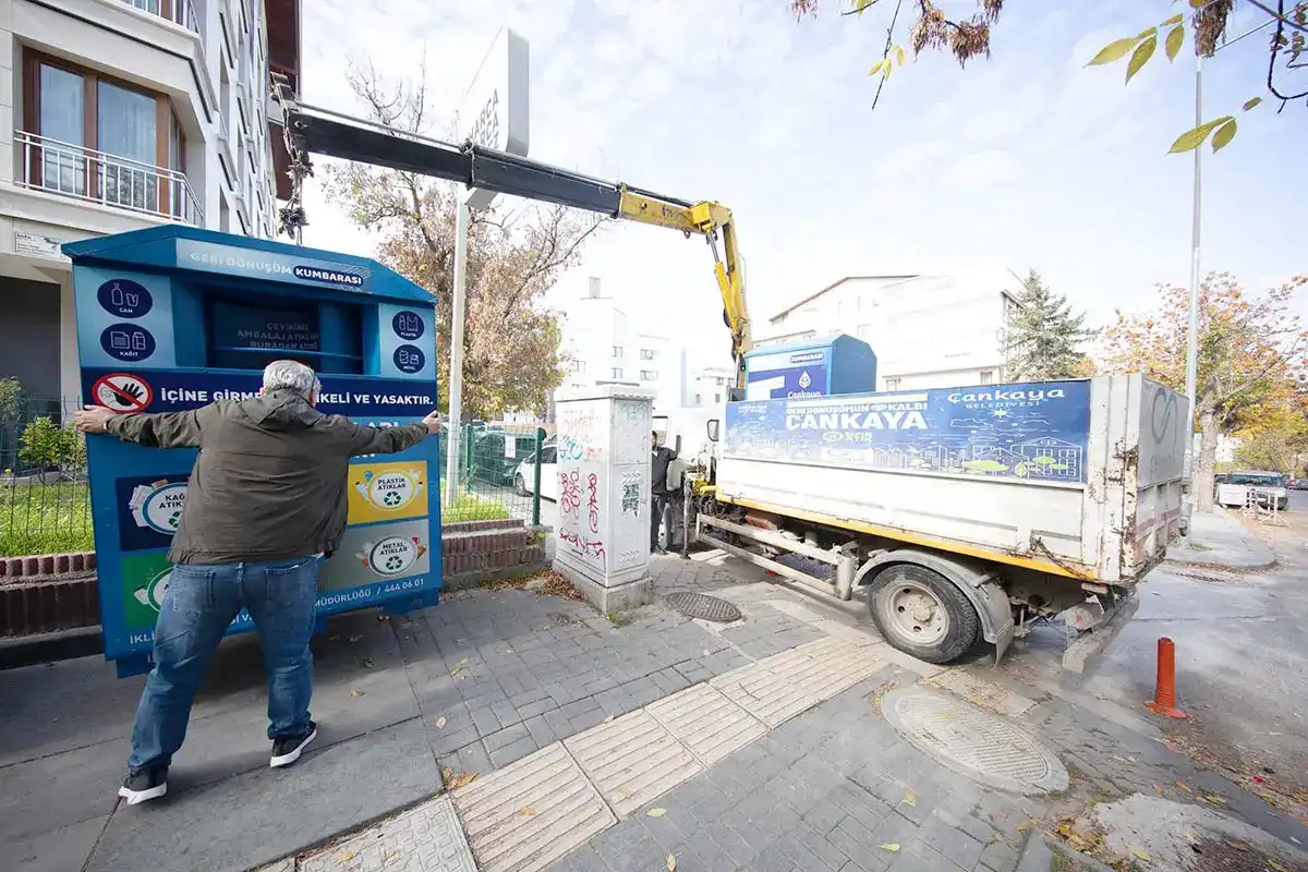 Çankaya’ya 200 Yeni Geri Dönüşüm Ekipmanı1