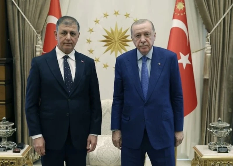 Cemil Tugay'ın Ak Parti'ye Geçeceği Öne Sürüldü