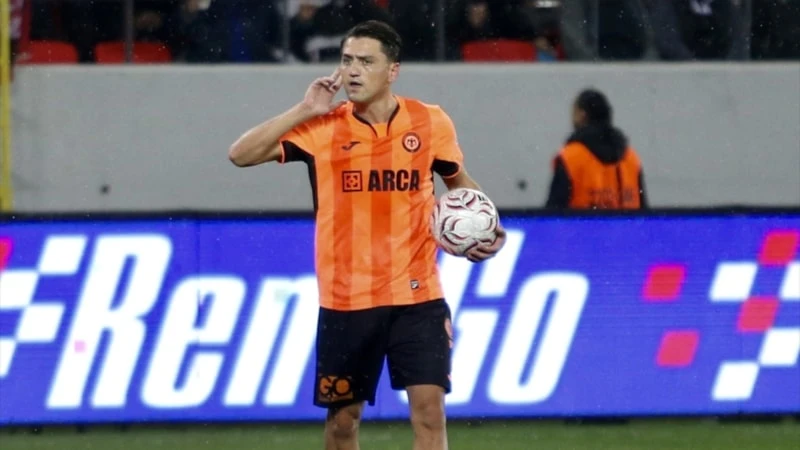 Cengiz Ünder Çorum Fk Formasıyla Sergilediği Performansla Dikkat Çekiyor (2)