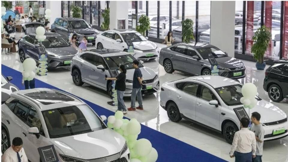Cinli Elektrikli Otomobil Bayi Showroom