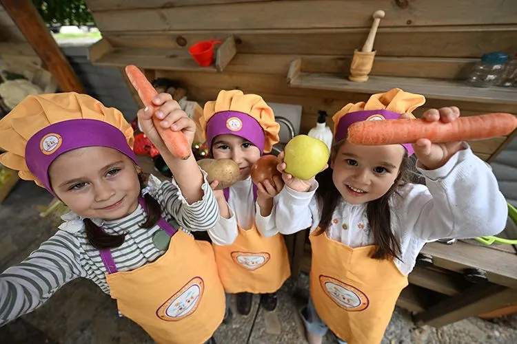 Çocuğunuzun Yerine Her Şeyi Yapmayın! Uzmanından Dikkat Çeken Uyarılar