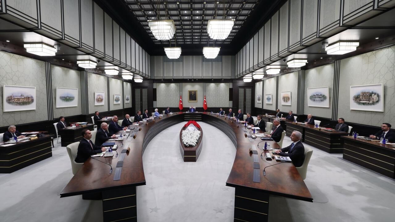 Cumhurbaşkanı Erdoğan başkanlığında Kabine toplandı: Gündem yoğun