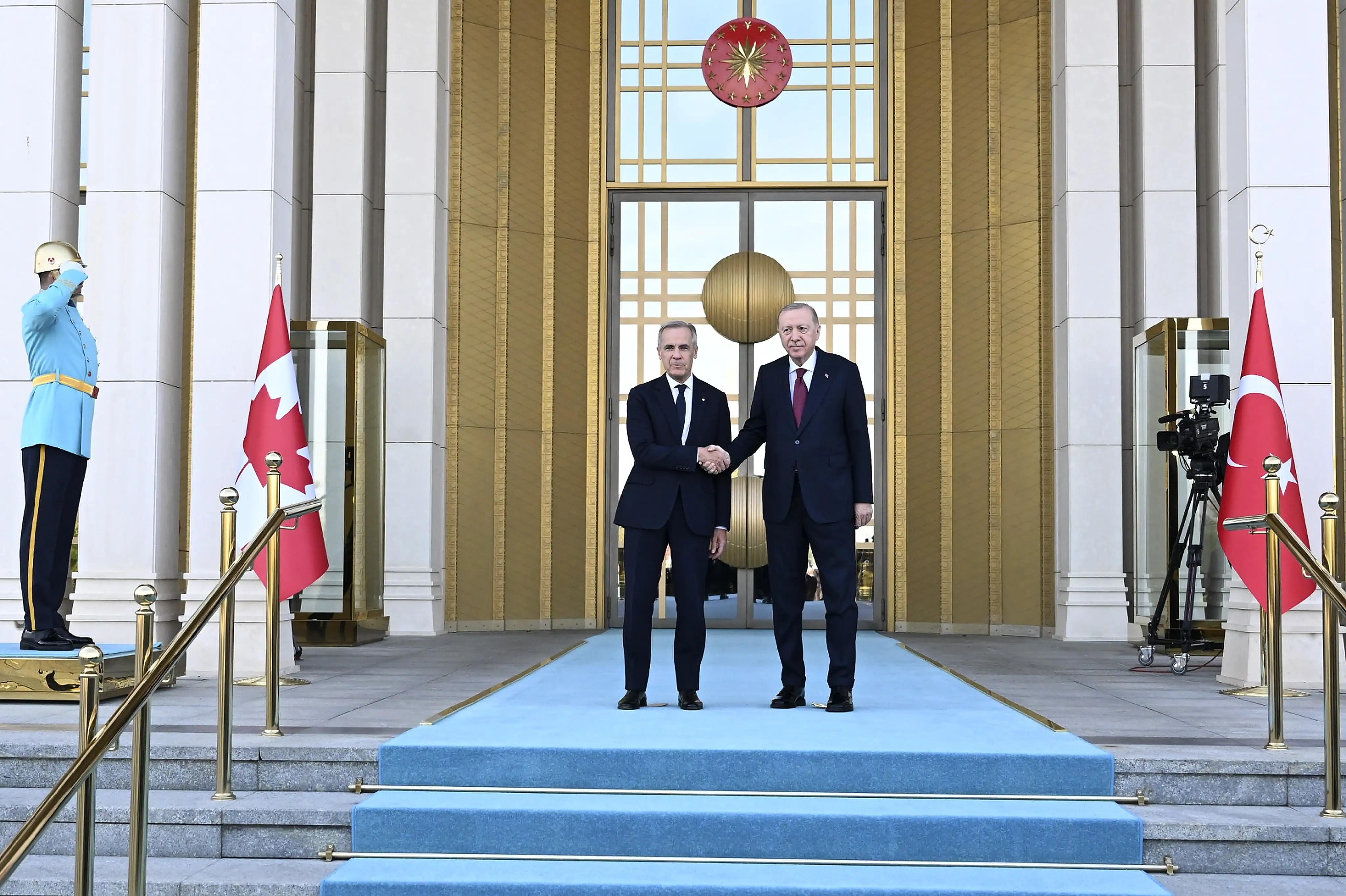 Cumhurbaşkanı Erdoğan Mark Carney'ı Ankara'da Resmi Törenle Karşıladı-1