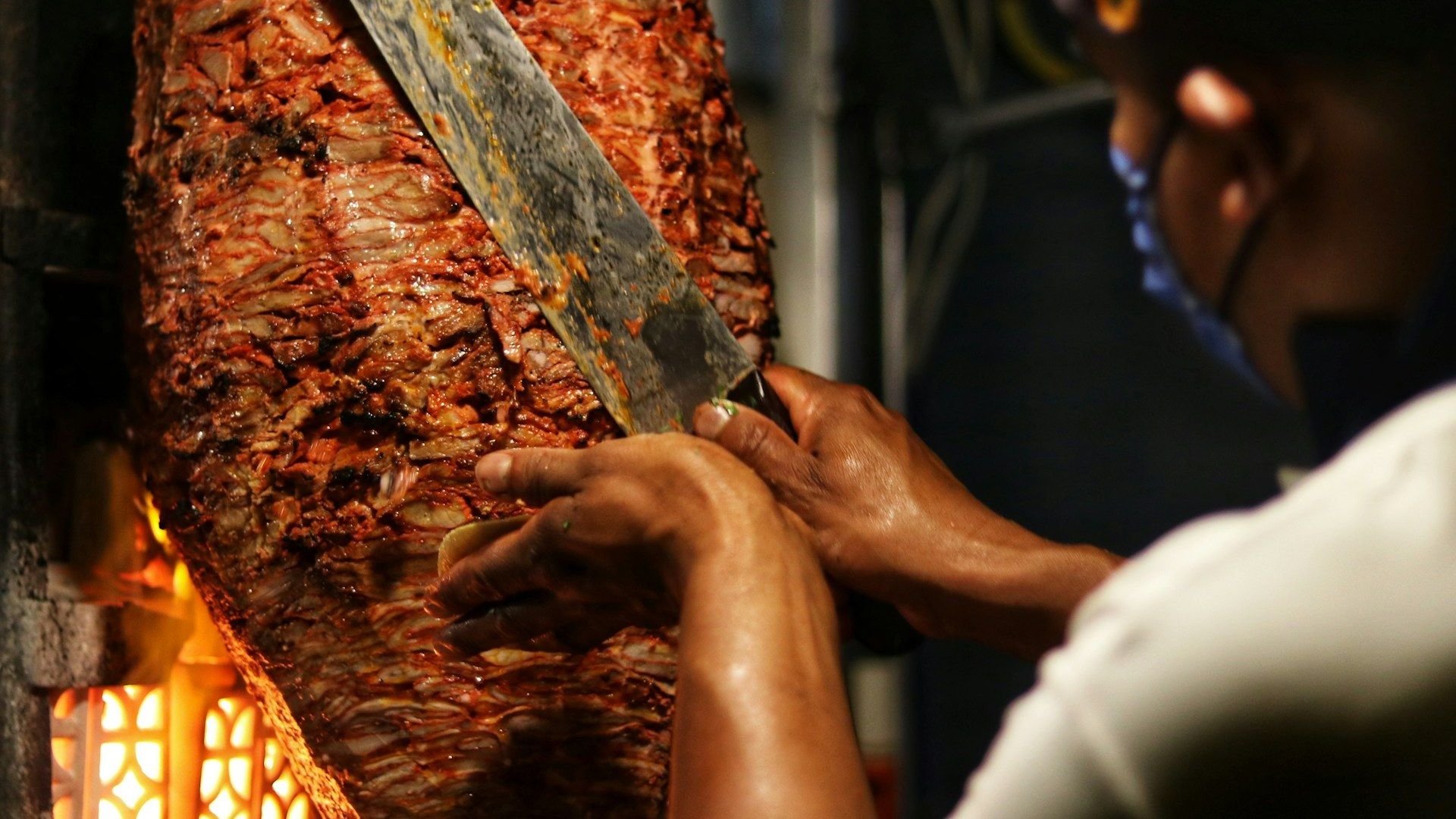 Doner Ustasi Sistan Et Kesiyor