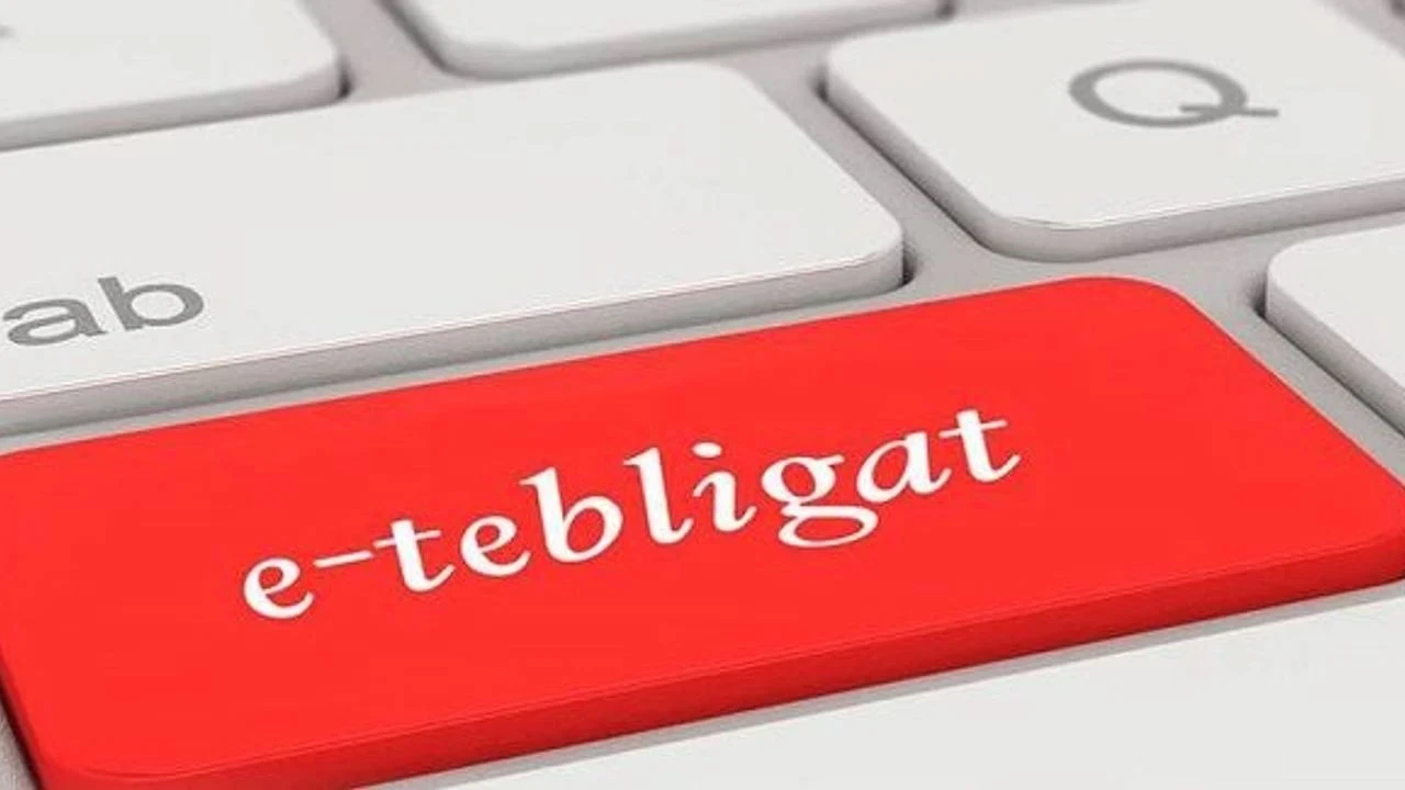 Bilgisayar ekranında Dijital Vergi Dairesi sayfası-e-tebligat