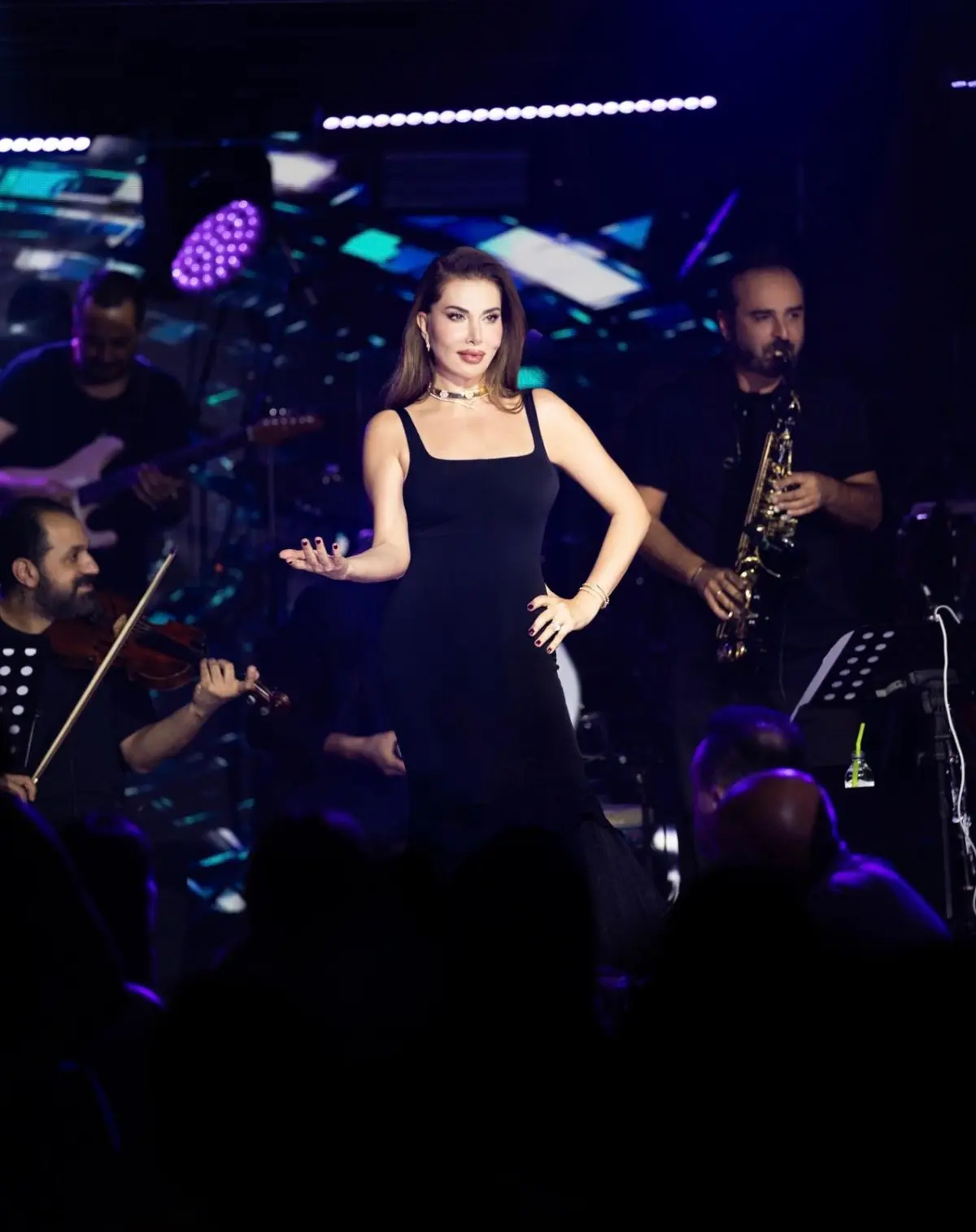 Ebru Yaşar Iki Gecelik Konserinde Dinleyicilerine Sürprizler Hazırlıyorr