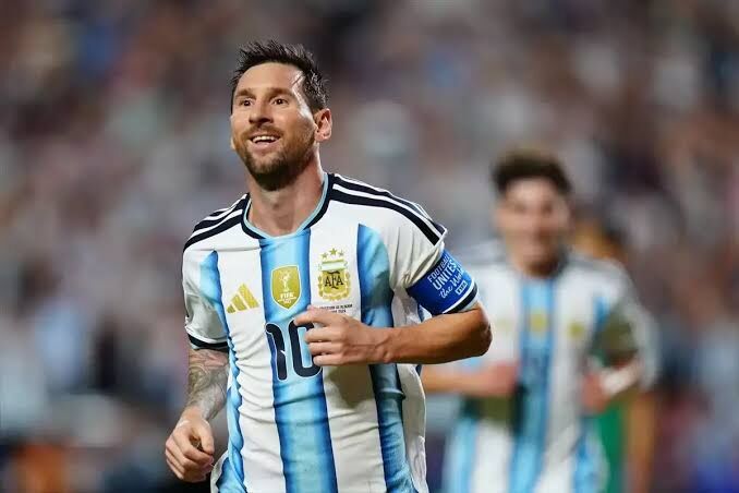 Efsane Futbolcu Lionel Messi 21 Yıllık Milli Takım Kariyerini Sonlandırıyor