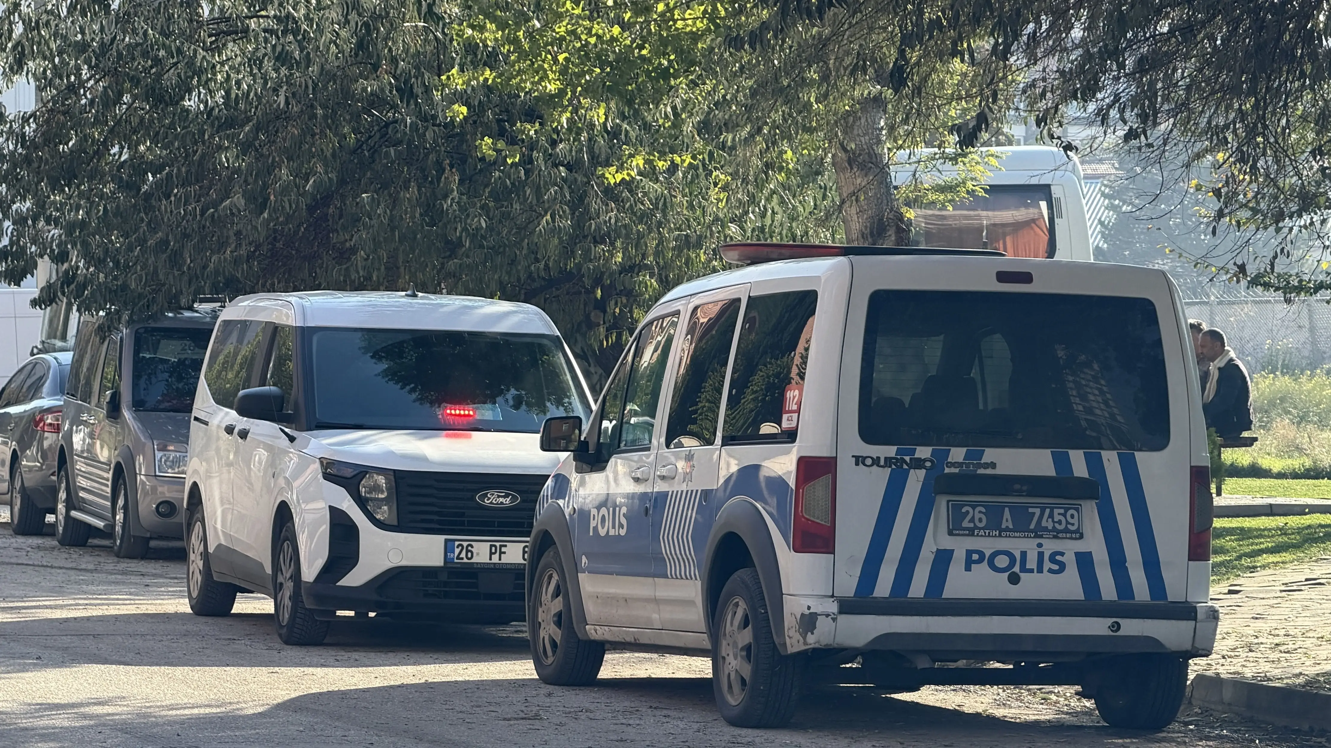 Eskişehir'de Müdür Yardımcısı Alper Uysal Evinde Ölü Bulundu (2)