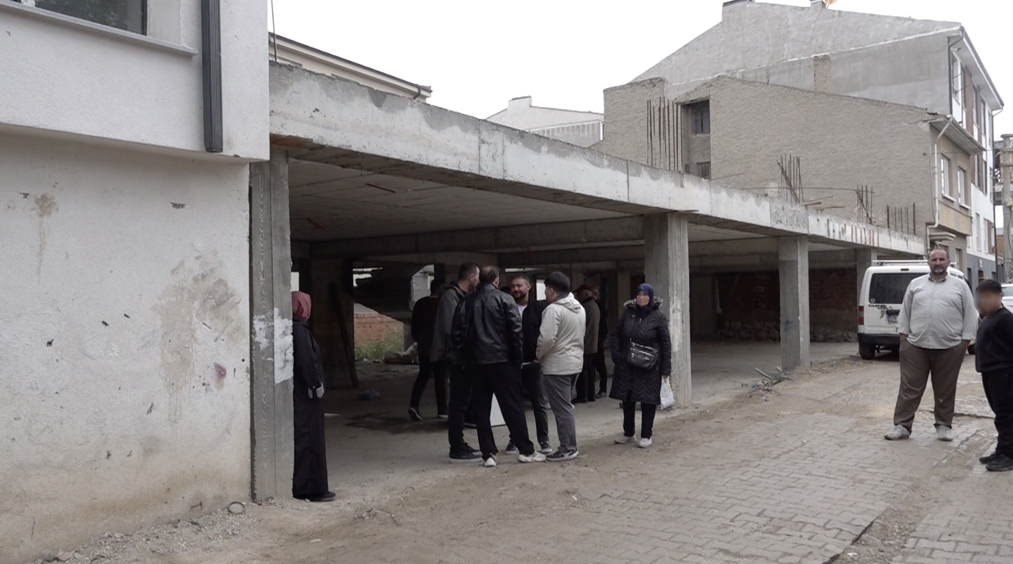 Eskişehir’de Yüzlerce Kişiyi Mağdur Edildi (6)