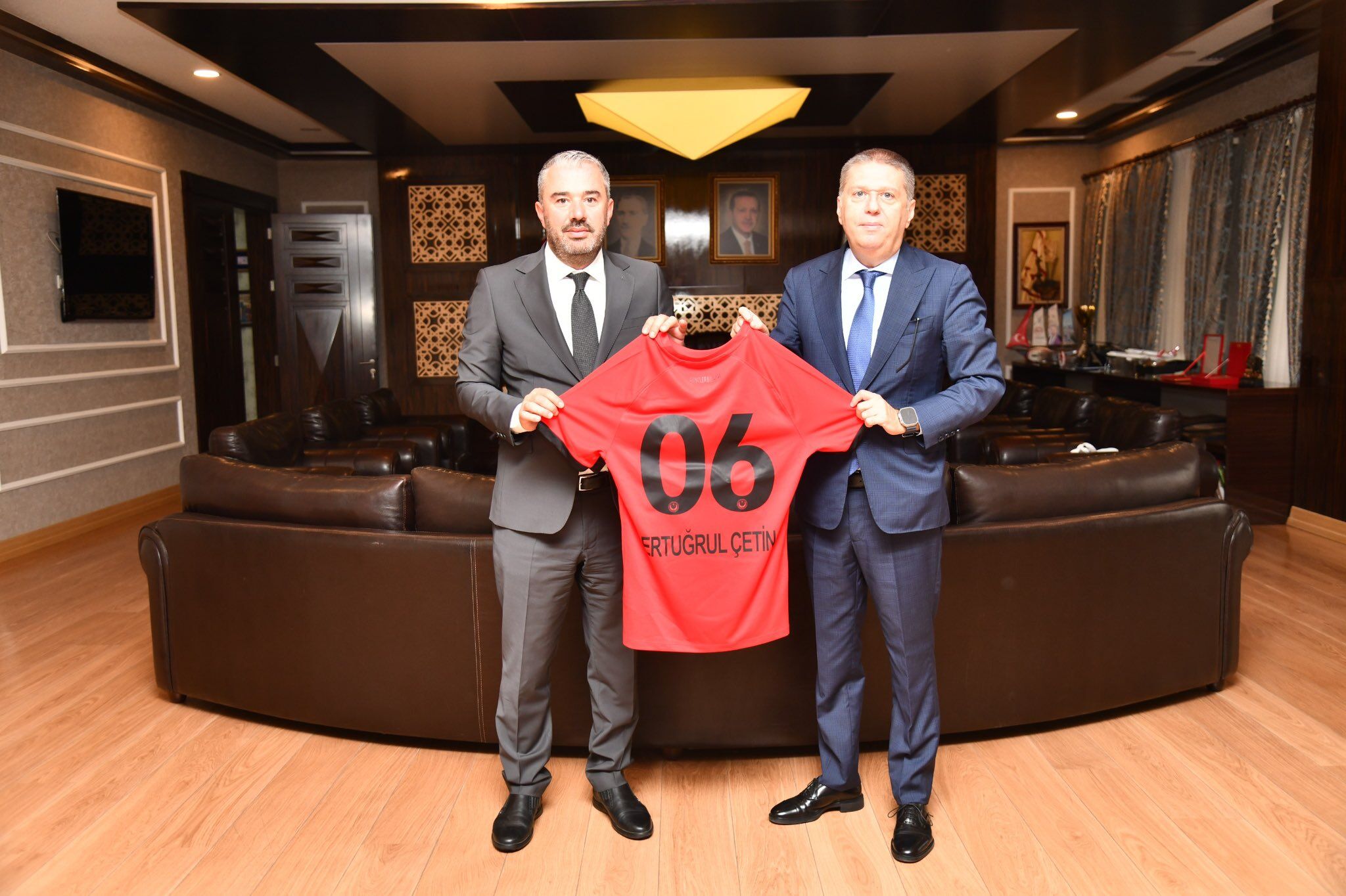 Gençlerbirliği Yönetimi Yenimahalle Ve Pursaklar Belediyelerine Gitti (2)