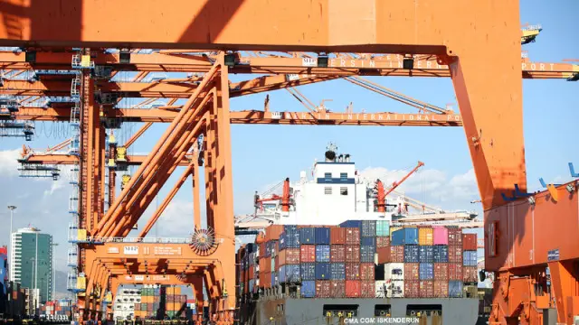 Gida Dis Ticaret Fazlasi 2025 Dusus