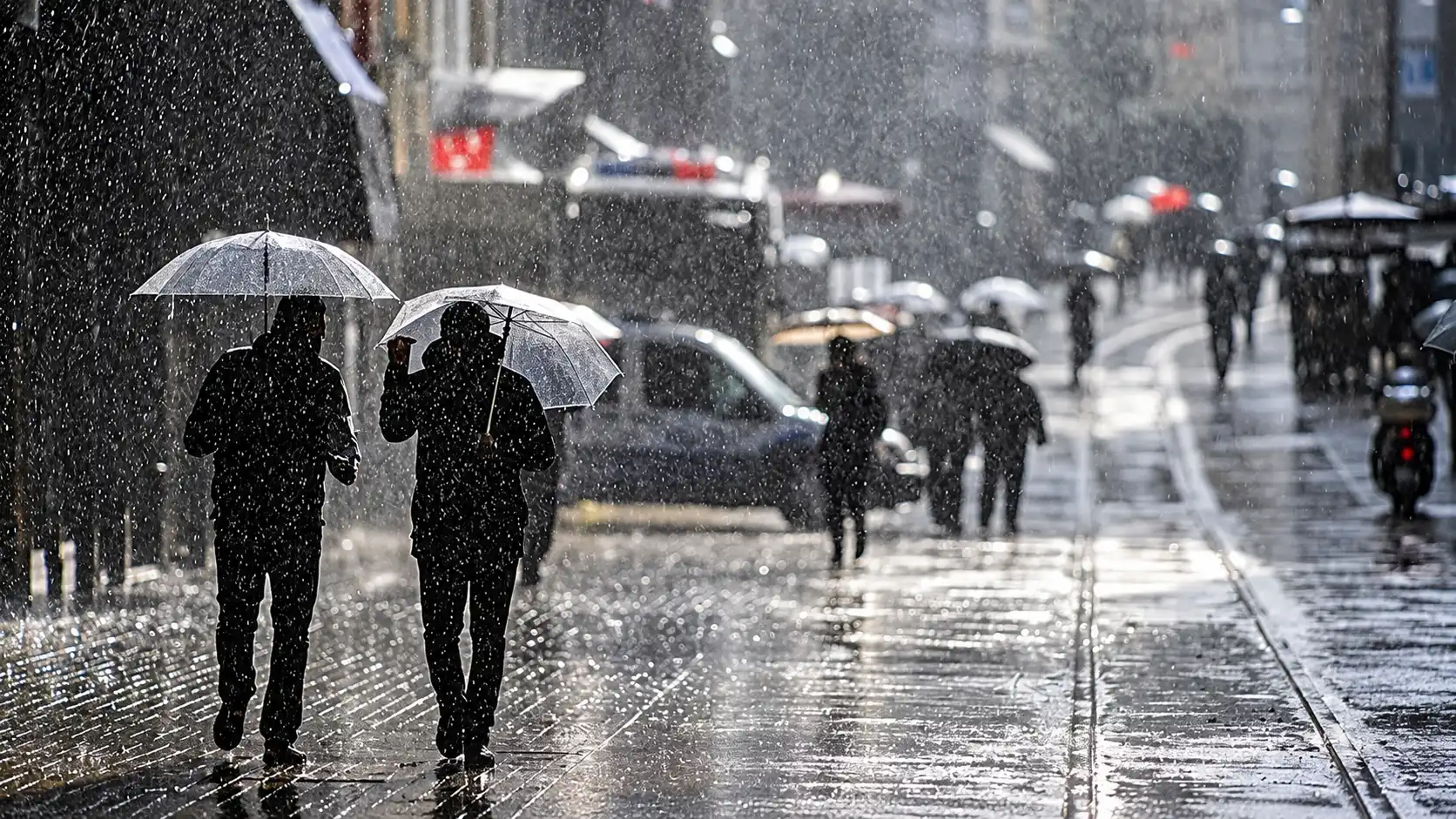 Hafta boyunca yağış kapıda: Meteoroloji uzmanı hangi bölgeleri işaret etti?