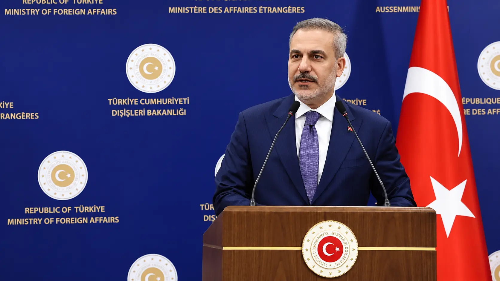 Hakan Fidan Cica Zirvesi Için Bakü'ye Gitti 2