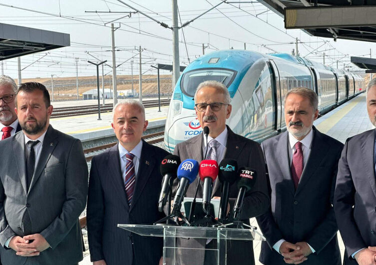 Halkalı Kapıkule Hızlı Tren Hattı'nda Yeni Dönem Başlıyorr