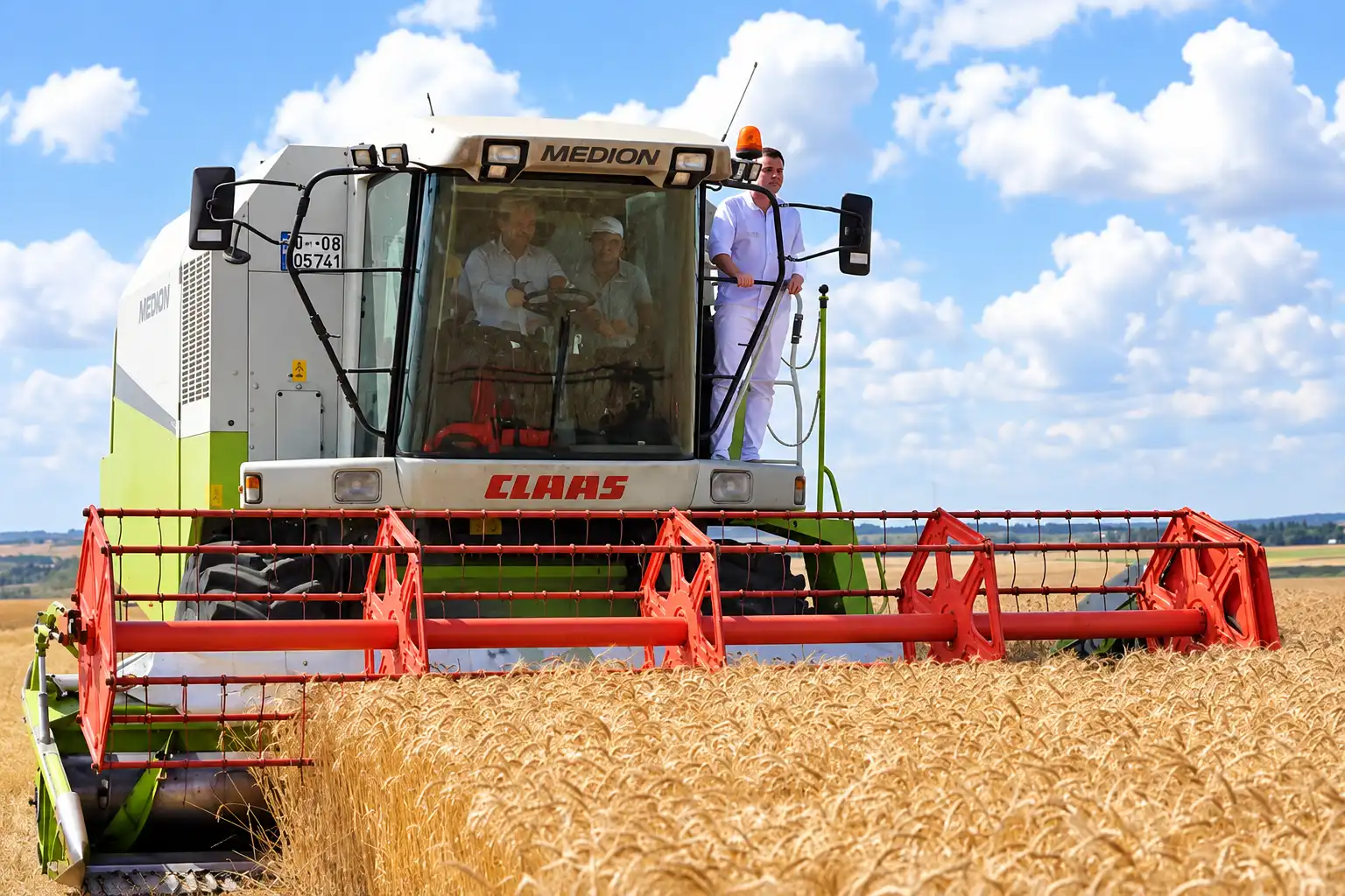 İbb’den 426 Çiftçiye 116 Ton Tohum Ve Ücretsiz Hasat Makinesi Desteği2