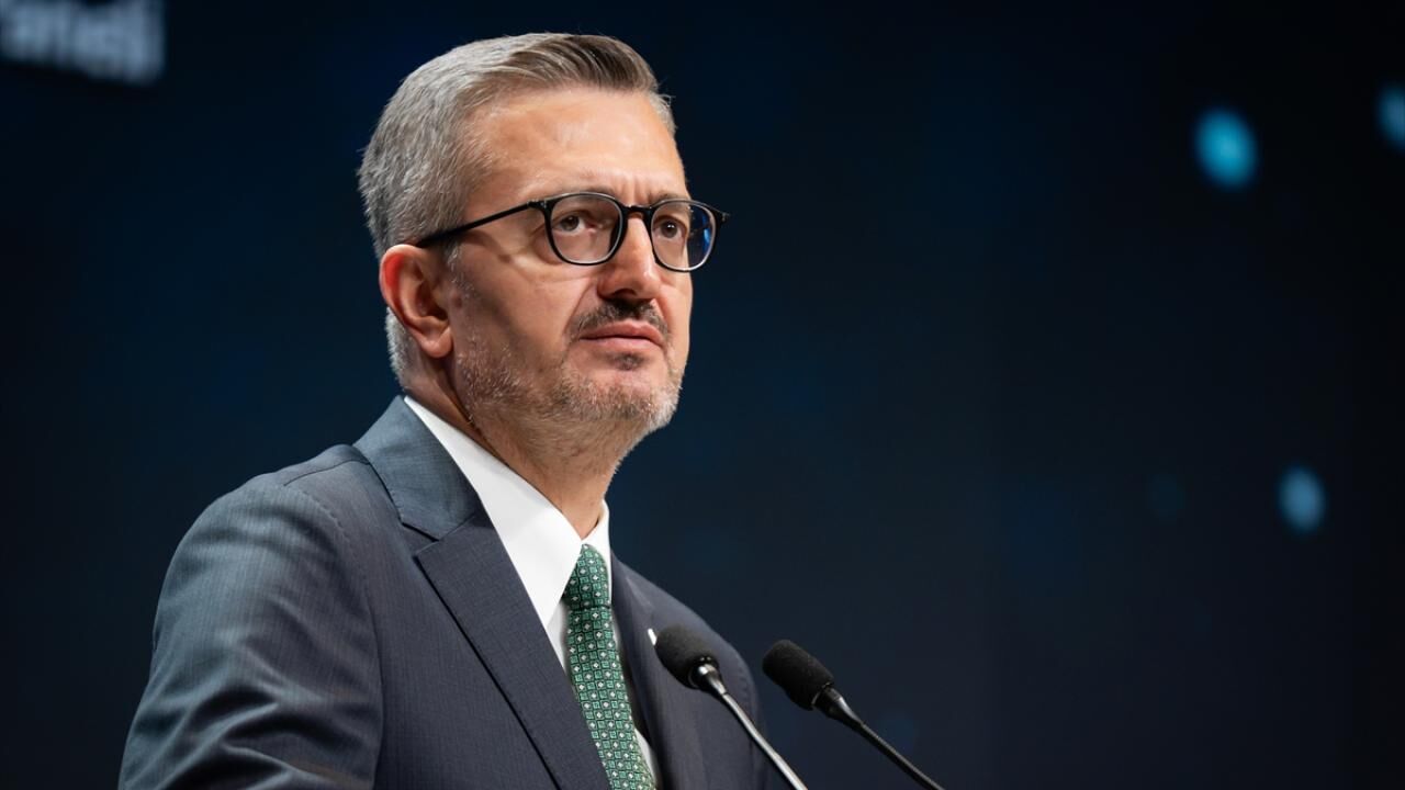 İletişim Başkanı Durandan Yatırımcı Hakları Mesajı