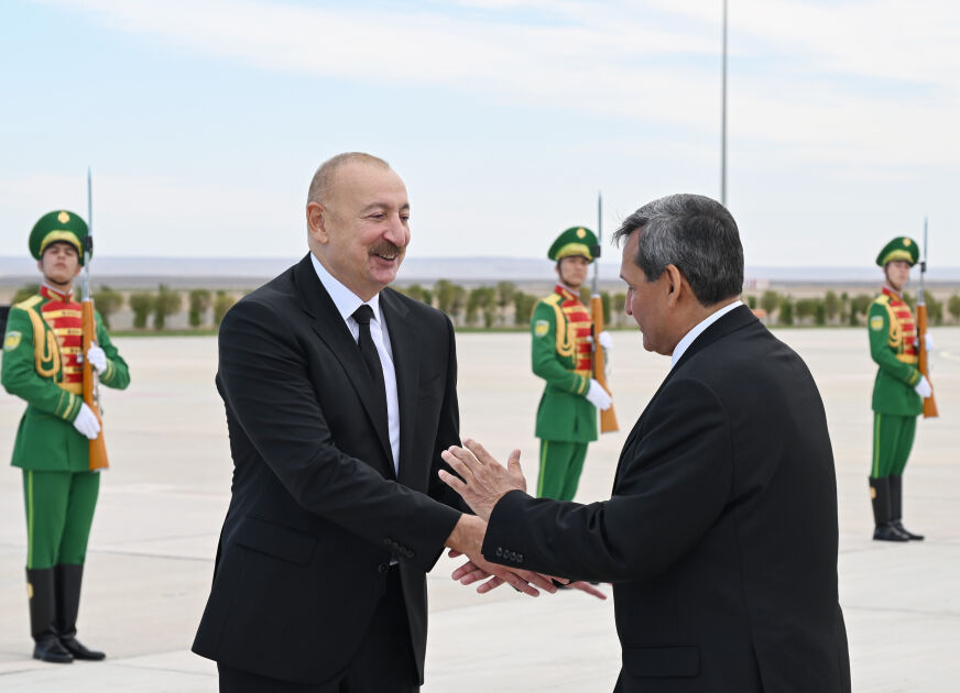 İlham Aliyev Türkmenistan’da Kritik Zirve Için Avaza’da3