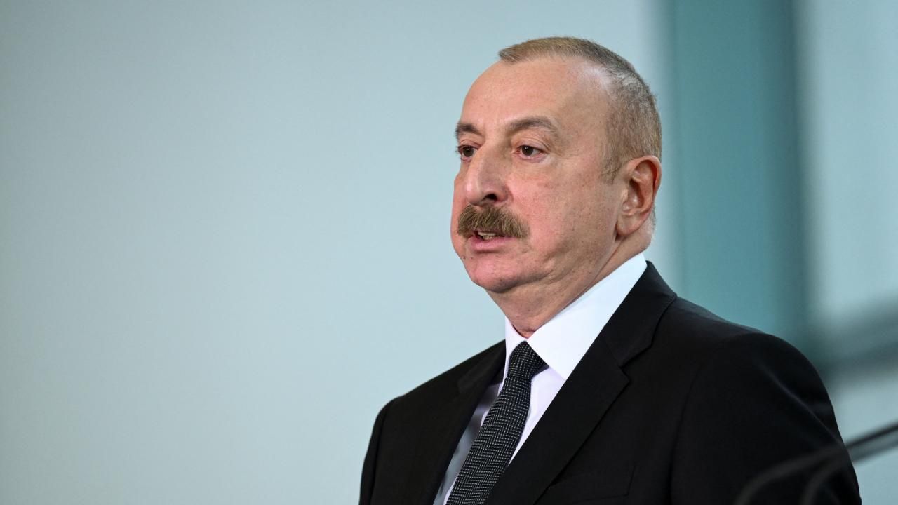İlham Aliyev Yolsuzluk Devlet Kurumlarına Duyulan Güveni Sarsıyor 2